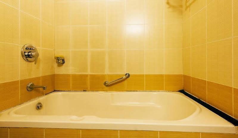 Hotel Gandharva Shivajinagar Pune Exterior photo
