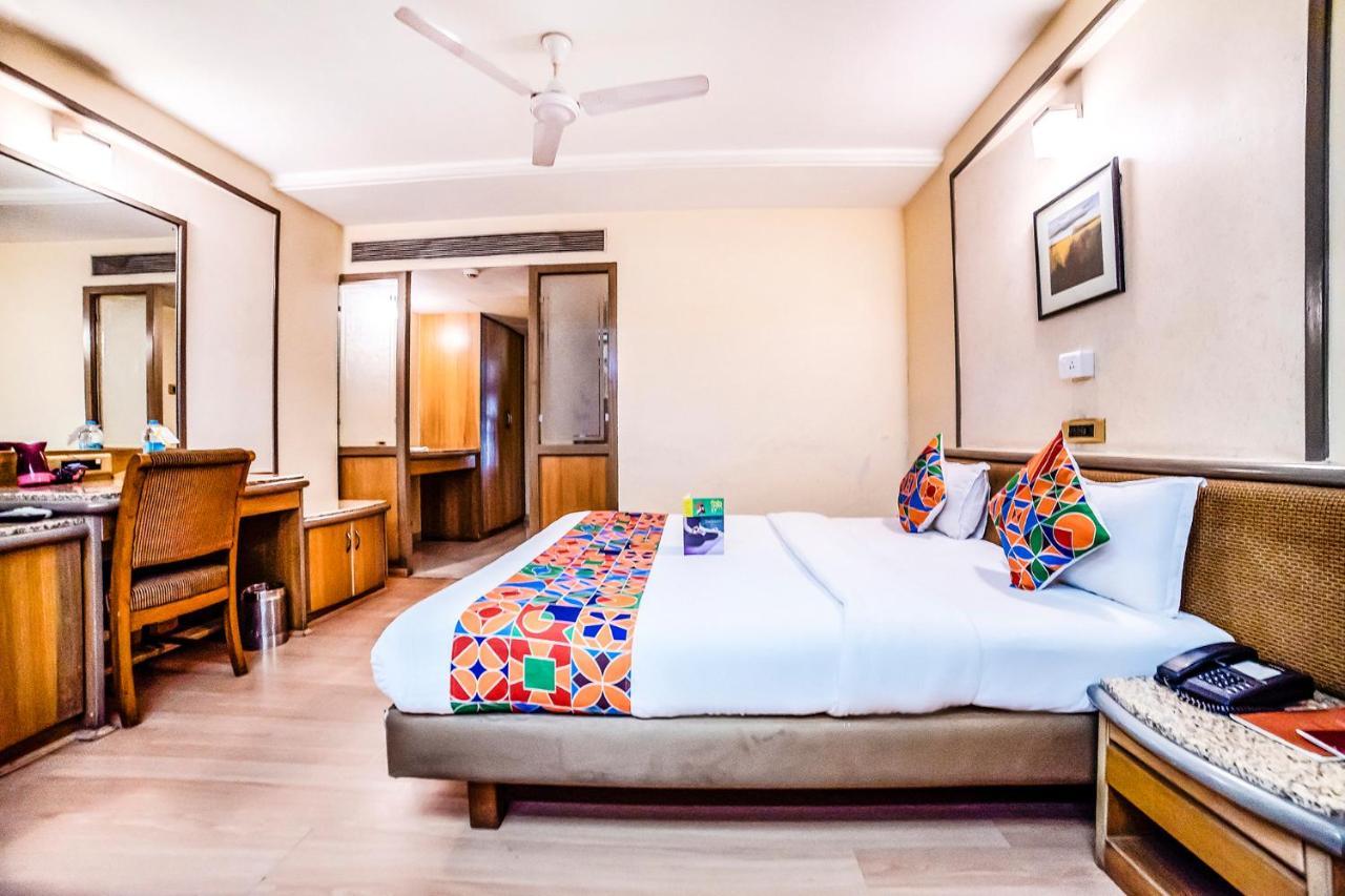Hotel Gandharva Shivajinagar Pune Exterior photo